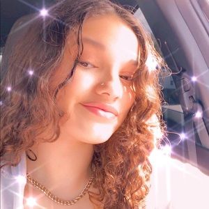 Meet your Posher, Arianna